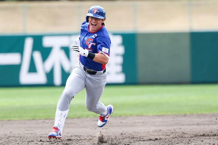 陳傑憲今天也有安打。  中央社