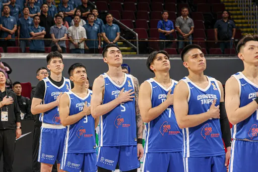 中華男籃代表隊歸國雖敗猶榮　機長特地廣播：看見高度跟實力