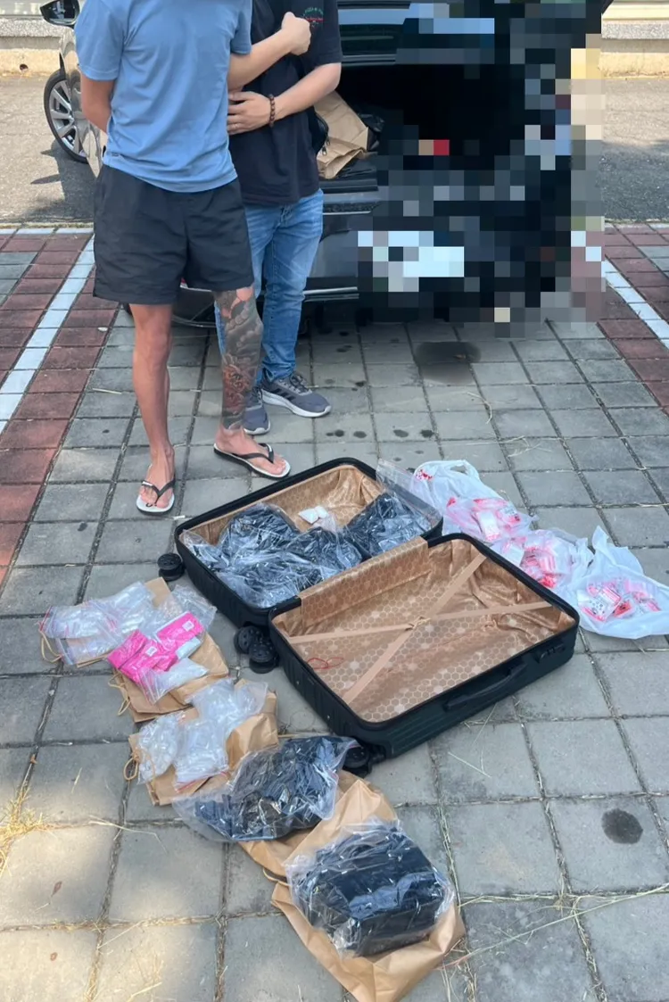 高市刑大搜索拘捕販毒集團成員。翻攝畫面