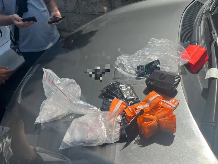 高市刑大搜索拘捕販毒集團成員。翻攝畫面