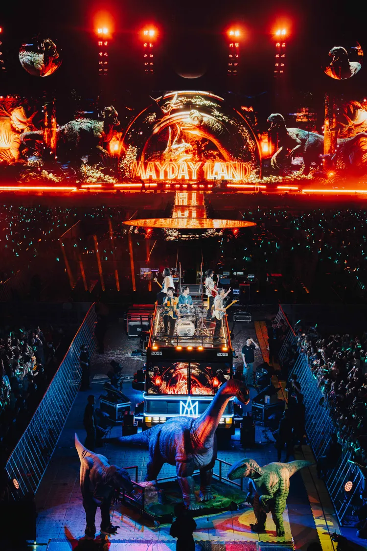 五月天的好音樂唱響香港。相信音樂提供