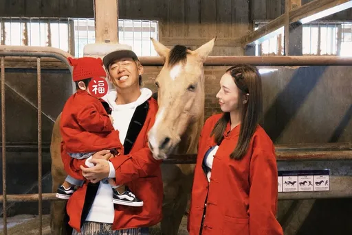 健志首談與老婆「偶像劇式」戀情　曝兒子是人生最大改變