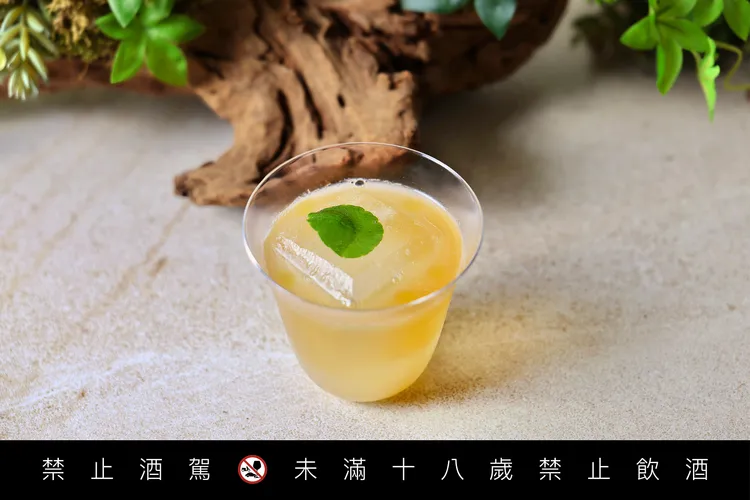 Lily pond 池塘，售價450元＋10％。業者提供