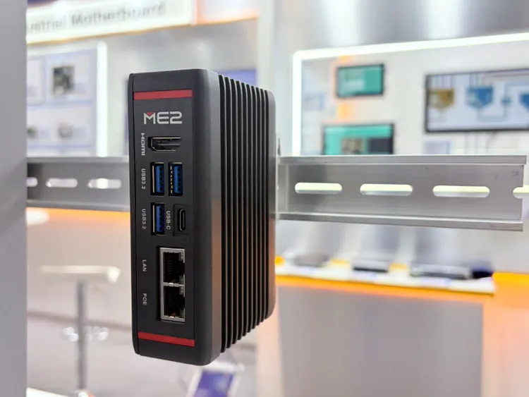 神達數位推出多款邊緣AI硬體平台，ME2適合工業IoT與邊緣資料收集應用。公司提供