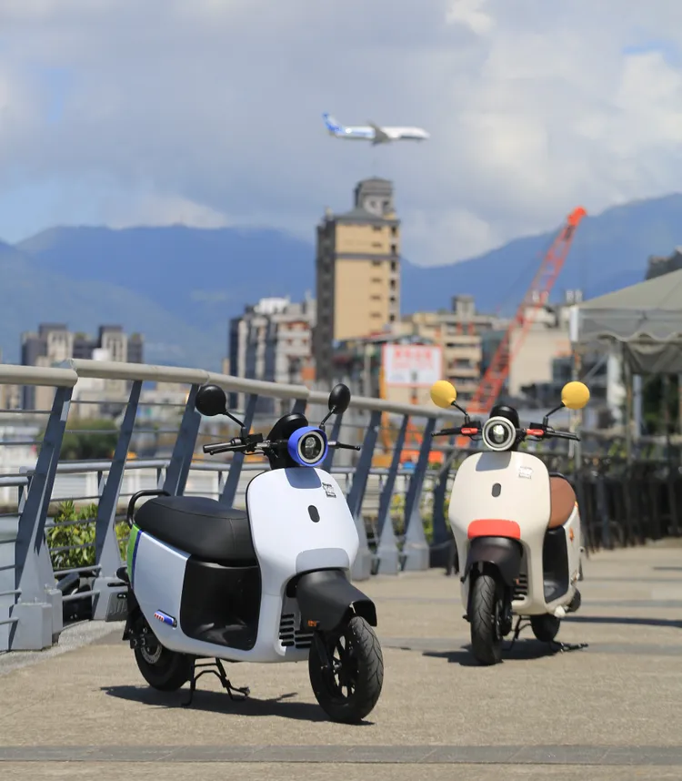 從靈巧操控到專屬安全帽、彩繪細節，「浩瀚宇宙號」與「歡樂牛仔號」完整呈現玩具總動員的童趣魅力，更是擴充EZZY 500銷售戰力的重要一環。林浩昇攝