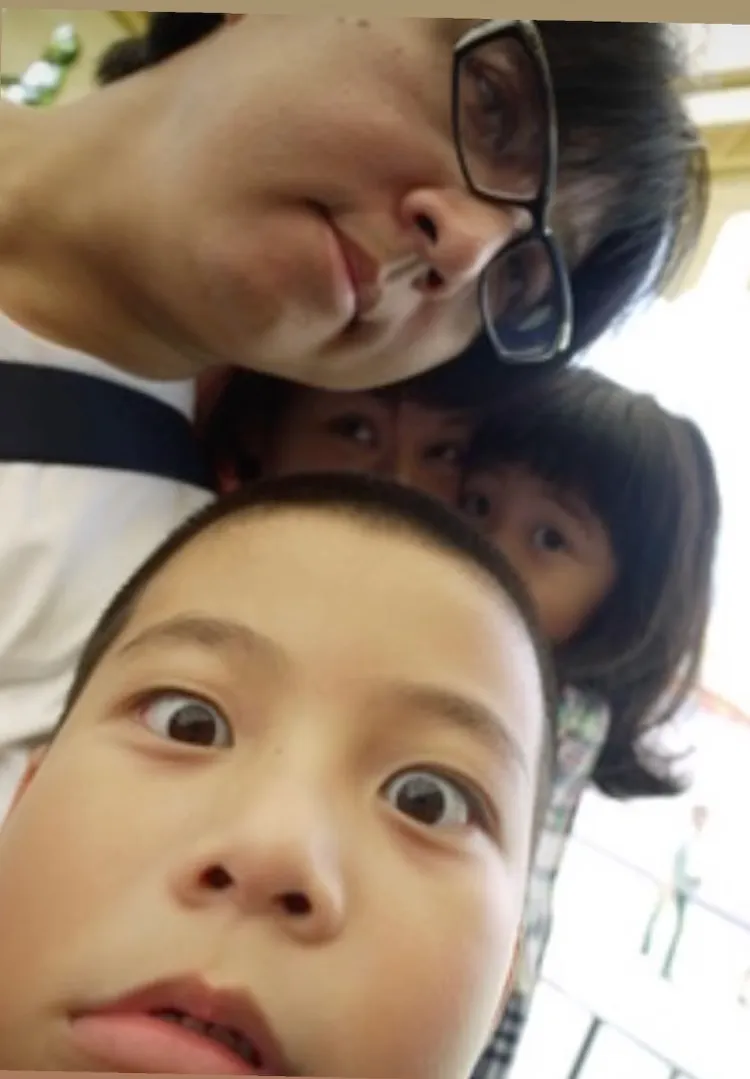 陸元琪與前夫袁惟仁育有一兒一女。翻攝陸元琪臉書