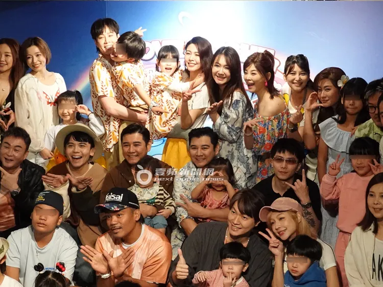 現場眾星雲集大合照。特勤中心攝