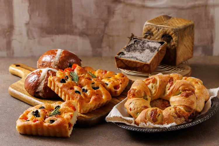 品頌坊以細膩烘焙工藝與高品質食材打造多款人氣甜點，皆為深受旅客喜愛。JR東日本大飯店台北提供