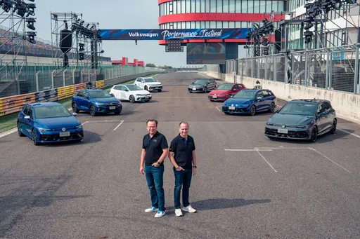 Volkswagen性能車齊聚麗寶賽道　Golf R夜幕疾行版亮相、性能車占比穩站2成
