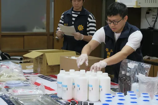 強力掃毒！保三破獲跨國「喪屍煙彈」製毒工廠　起出市值2千萬原料
