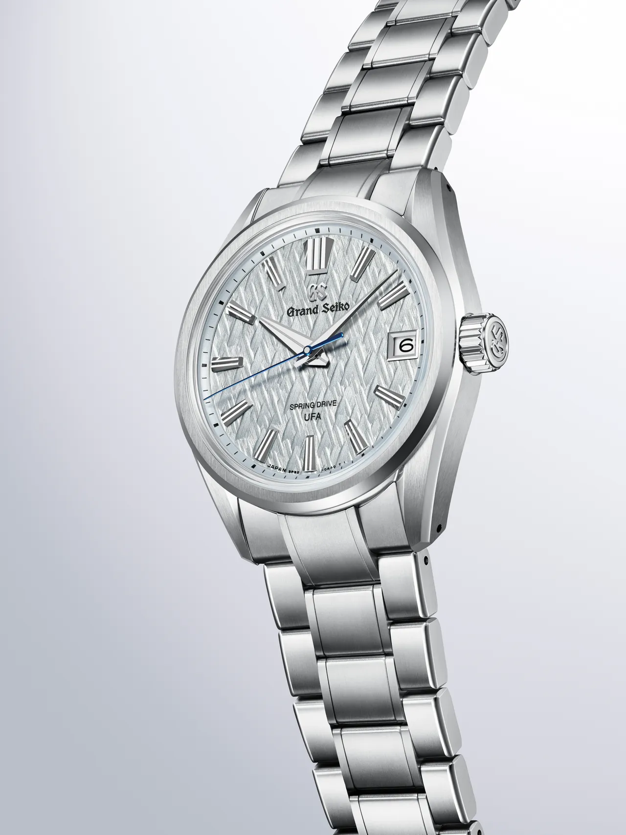 大谷翔平在全新合作中搭配的是Grand Seiko SLGB003錶款。品牌提供