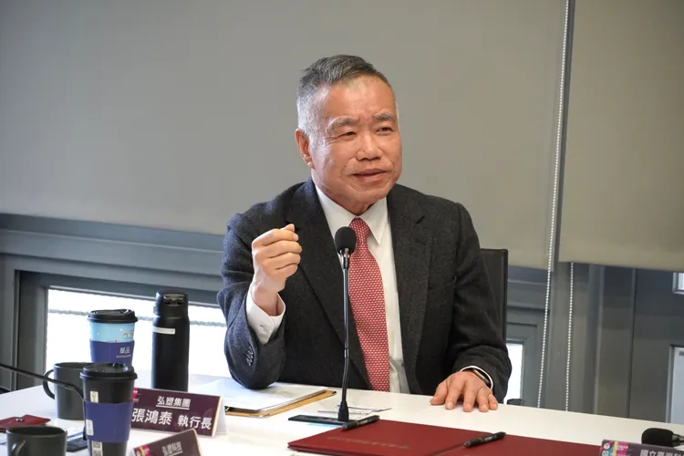 弘塑集團執行長張鴻泰期待與臺科大進行資源互補和技術整合，共同鞏固臺灣自主研發的能量，建立永續的人才與技術生態系。公司提供