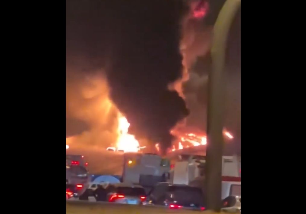 美國駐沙國大使館疑遭飛彈攻擊爆炸 伊朗恐「要死大家一起死」