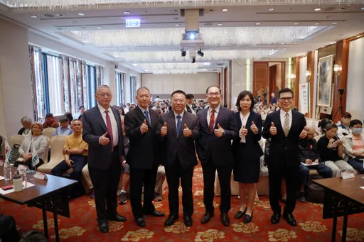 美伊戰火牽動台股！群益投顧揭3情境　Q2上看3.4萬、最壞跌破2.6萬