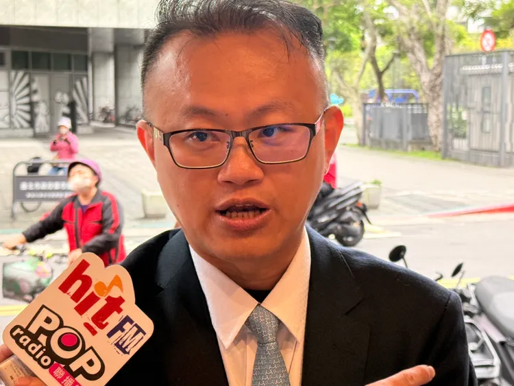 曾富瑋表示，大道路案成功關鍵在於複合式都更模式、透明金流與最大化地主利益，吸引地主信任委託。陳揚盛攝