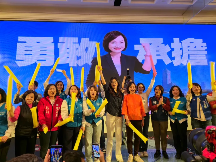 中國國民黨主席鄭麗文15日南下出席高雄市黨部新春團拜。翻攝畫面