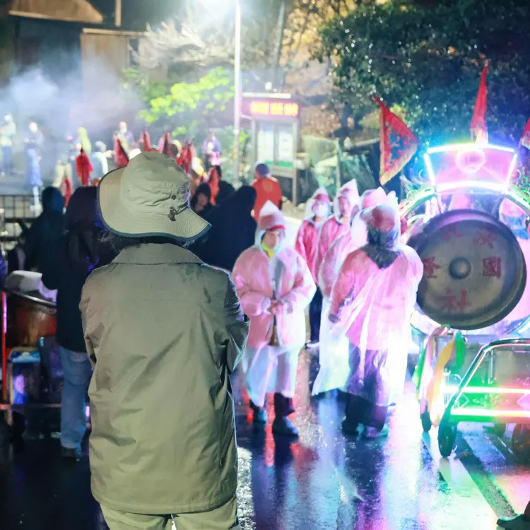 蔡英文PO出元宵遶境活動照，強調自己沒有一直在家滑手機。蔡英文Threads