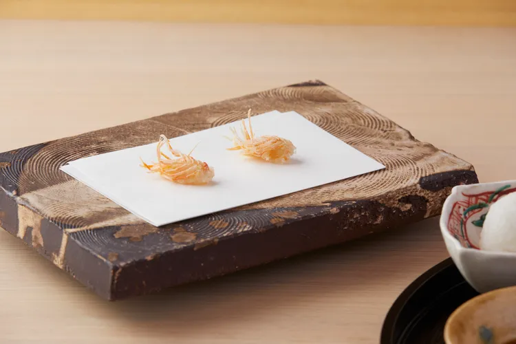 酥揚・海老足。業者提供