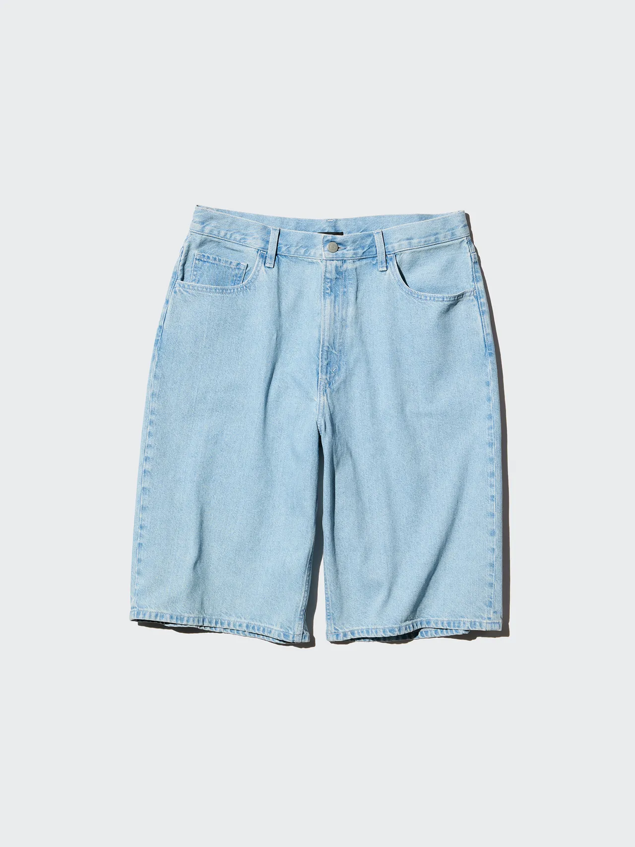 UNIQLO寬版Jorts牛仔短褲，790元。品牌提供
