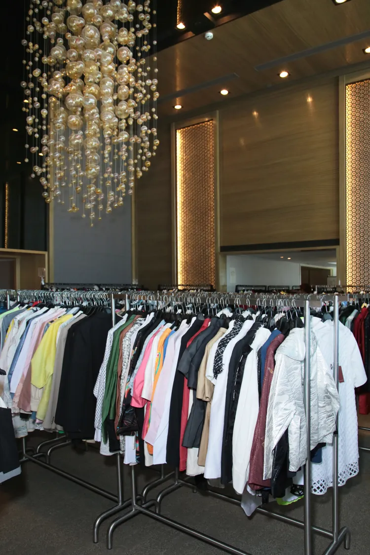 夏姿慈善特賣會現場照。品牌提供