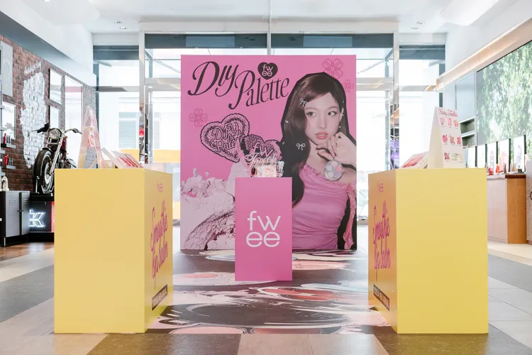 位在台北信義A11的快閃貼紙區。品牌提供