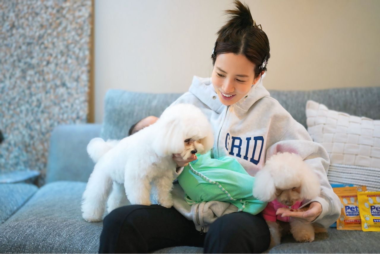 愛雅心疼兒腸絞痛爆哭 突遇「家人」患失智症曝心聲