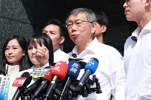 吐槽國民黨太樂觀　柯文哲研判「3縣市藍變綠」