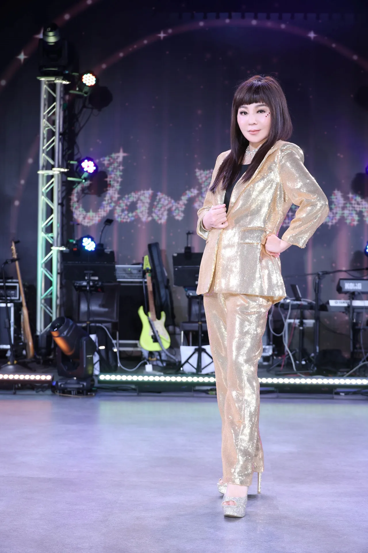 王彩樺埃及豔后髮型驚艷全場。劍湖山世界提供