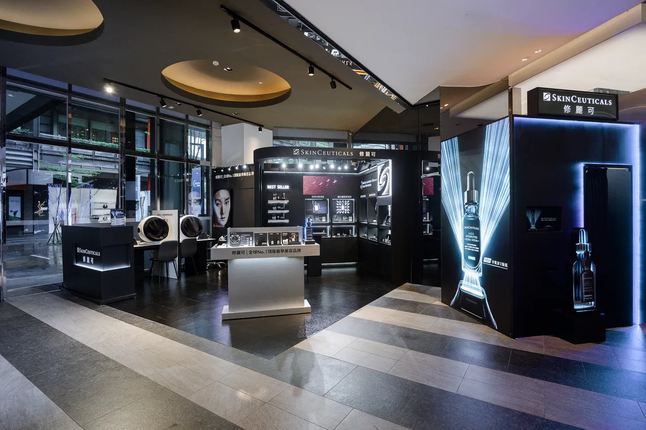 修麗可即日起至4月9日，攜手林亮辰皮膚科於台北新光三越A11快閃開設醫美級肌膚升級站。品牌提供