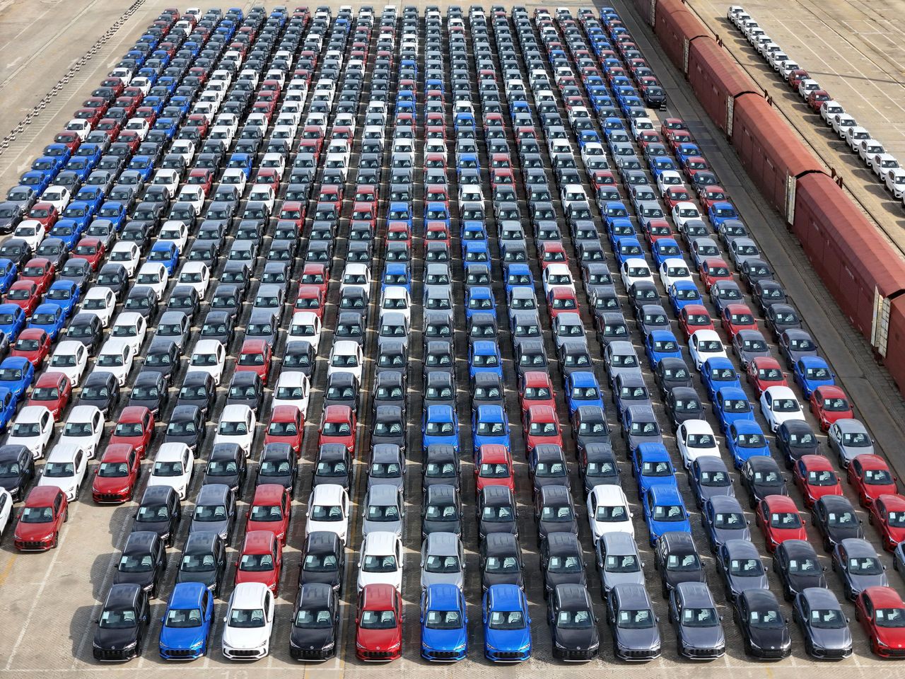 汽車王國易主?日媒:中國車企2025全球累計銷量 首次超日本居榜首