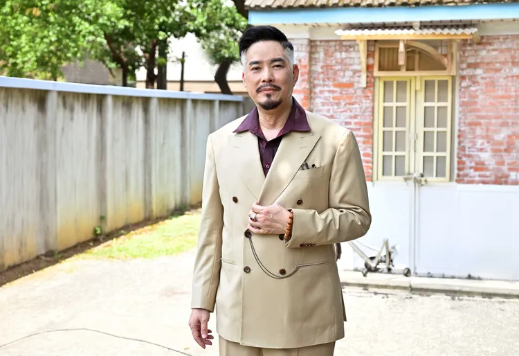 林健寰的新角色舉止優雅並帶有神秘感。台視提供