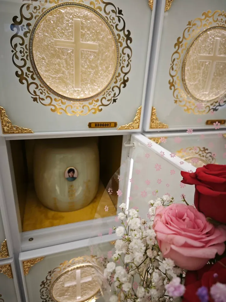 吳中純骨灰罈今天安放於靈骨塔。梅聖旻提供