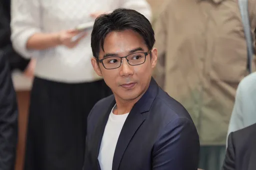 被爆假公益真斂財與情感糾紛   陳子強首露面打模糊仗