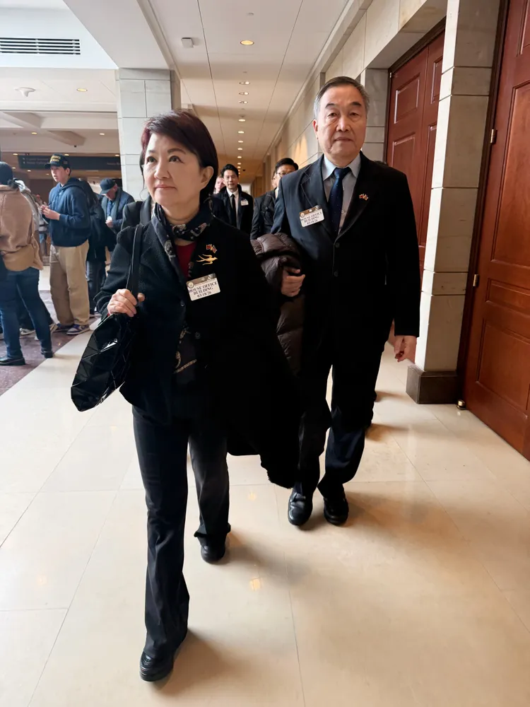 盧秀燕於美國華府特區國會大廈內。僑胞提供