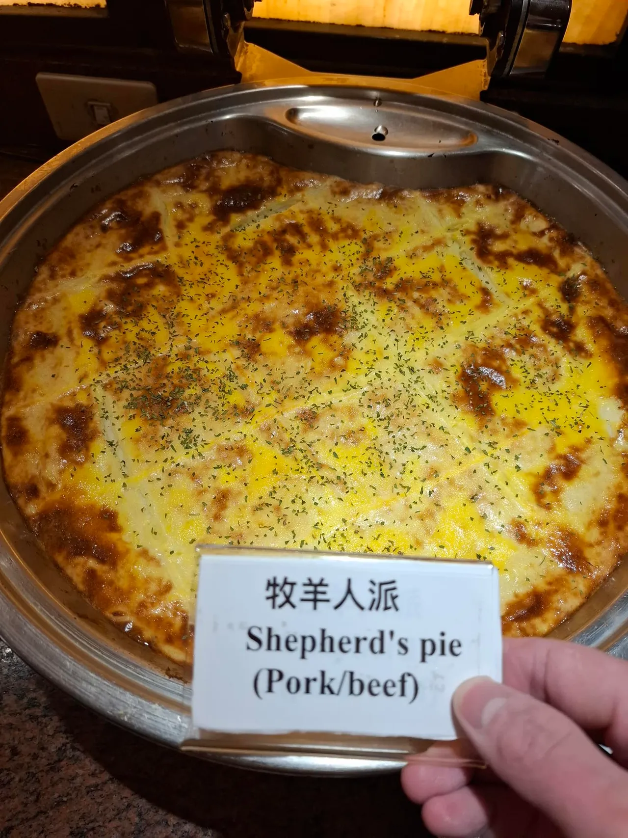牧羊人派為薔薇廳buffet供應菜色，主廚分享料理成品照。翻攝Chef in Rose曜主廚的 Buffet餐桌臉書