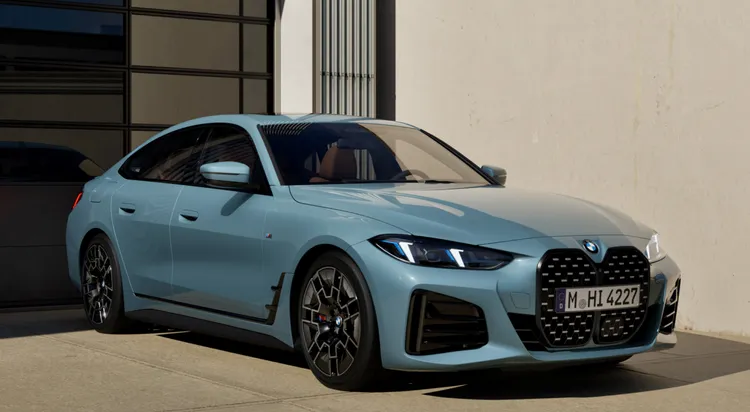 全新年式BMW 4系列Coupé M Racing Edition雙門跑車與4系列Gran Coupé M Racing Edition四門跑車，全面升級M Sport進階套件。業者提供