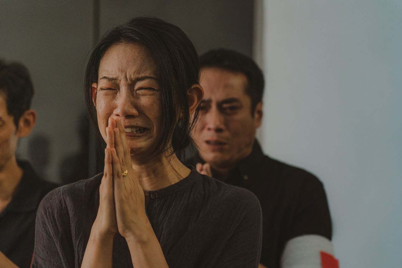 金鐘影后一開鏡就崩潰「送別丈夫」 鍾瑶目睹心酸一幕