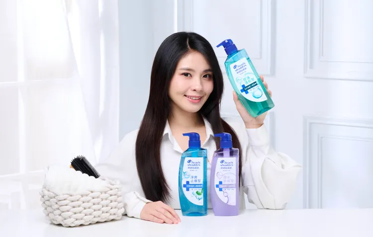 「海倫仙度絲頭皮護理油水平衡系列」一瓶就能為頭皮打好健康基礎。