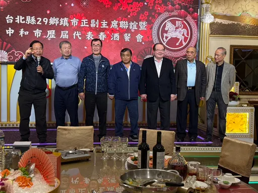 秀「證據」駁密會天道盟角頭！　李四川競辦斥：有心人不必含沙射影