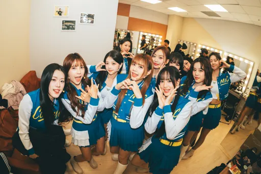 《宇宙啦啦隊》未演先轟動「跨海見偶像」　粉絲排隊3小時不散場