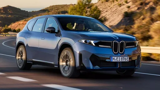 BMW iX3接單半年破5萬張　BMW新世代電動SUV開出紅盤