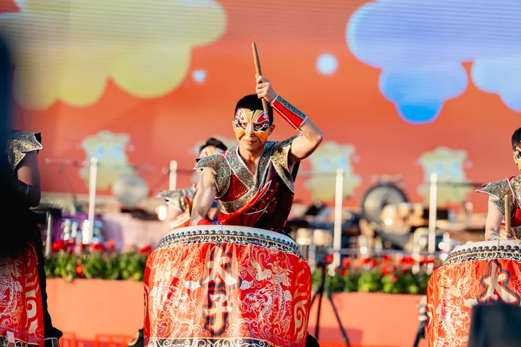 台灣燈會主燈區開幕表演。觀光署提供