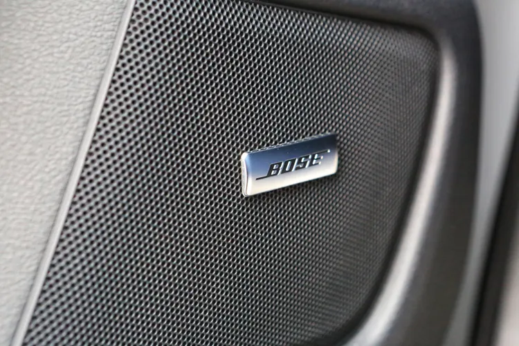 BOSE音響系統強化音場表現，讓日常通勤不只是移動，更帶有沉浸式的感官體驗。林浩昇攝