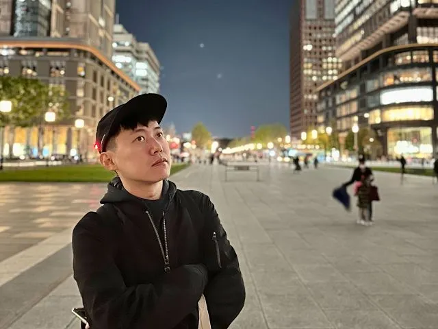 Cheap（鄭才鴻）兩年前分析「美國不敢打伊朗」，今遭網友洗版嘲諷。翻攝Cheap臉書