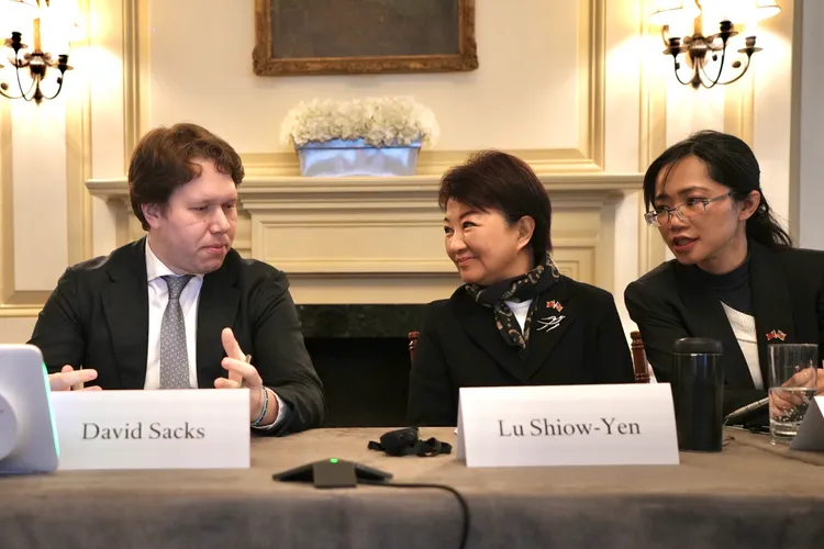 盧秀燕受邀與美國外交智庫對談。民眾提供