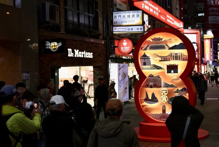 西門展區「台北晝夜」燈組。台北市觀傳局提供