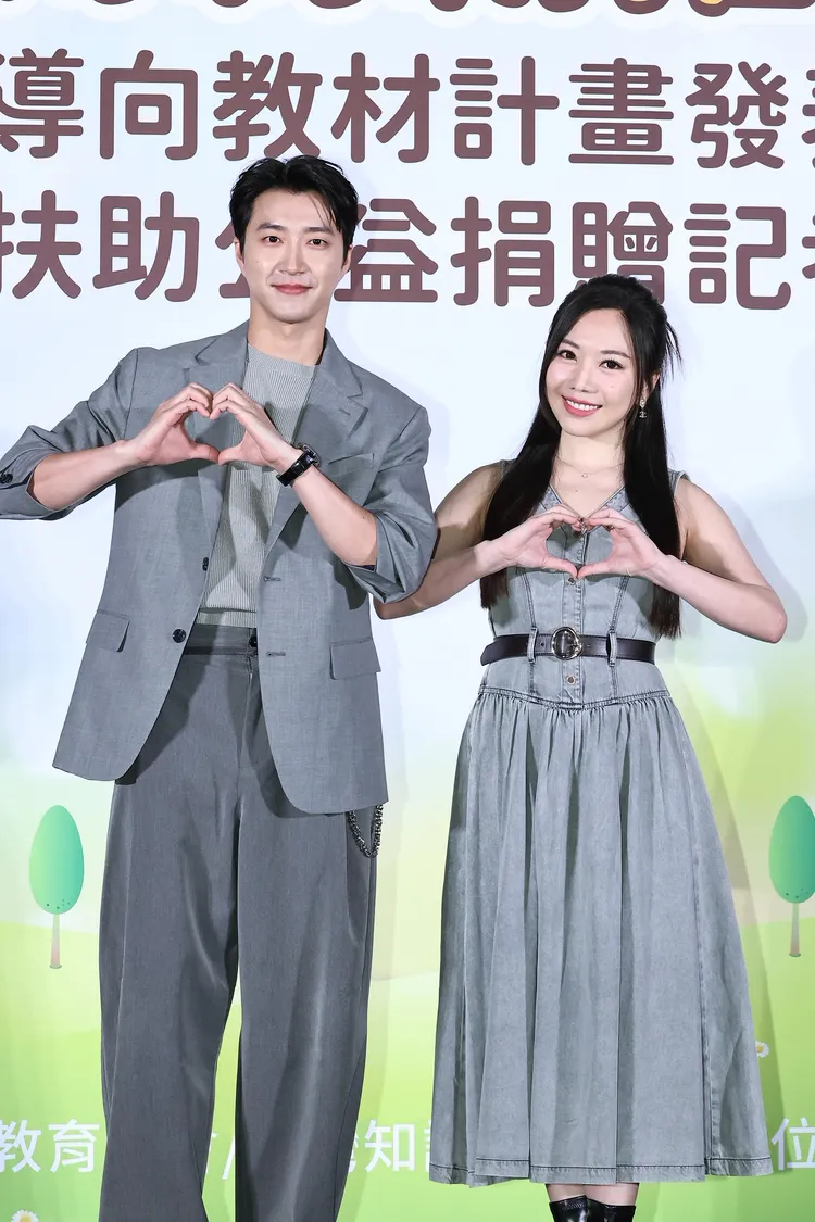 蔡尚樺（右）、江宏傑今天出席公益活動。攝影中心攝