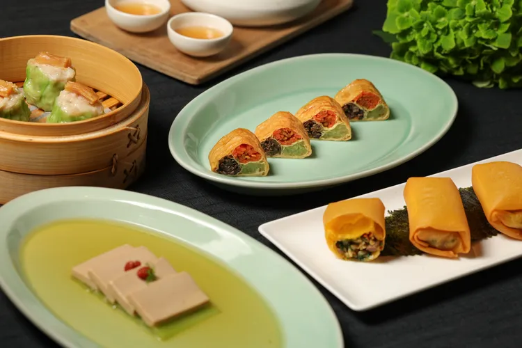 主廚發揮巧思將春禽食材融入前菜及港點中，打造時令限定美味。業者提供