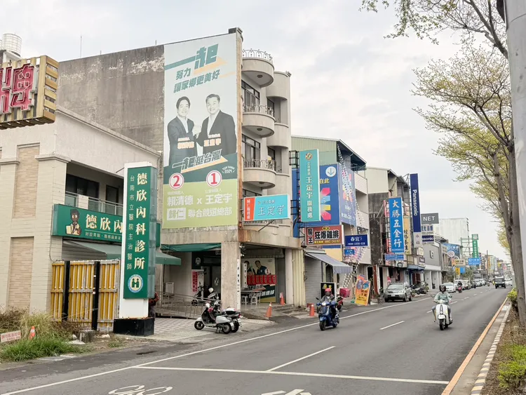 位於歸仁區的南關線服務處僅有1、2人留守。莊曜聰攝