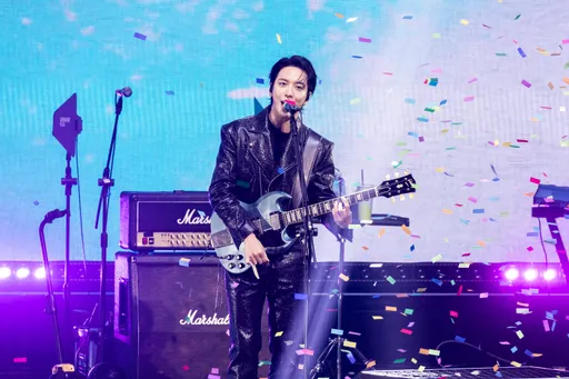 CNBLUE北流唱到一半喊卡！鄭容和秀長串中文「從從容容游刃有餘」